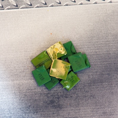 км зеленые; н30 0.68 кг 